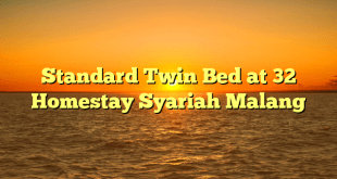 Standard Twin Bed at 32 Homestay Syariah Malang
