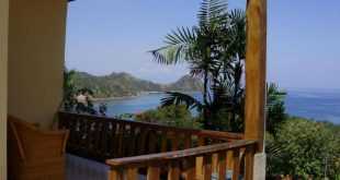 Golo Hilltop Hotel: Pemandangan Indah dari Golo Hilltop Hotel