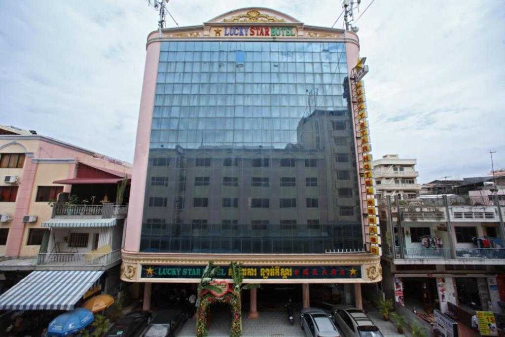 Hotel Lucky Star di Bagansiapiapi: Menyapa Keberuntungan Anda 