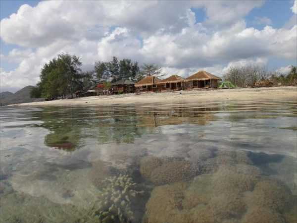 Nirvana Gili Sudak: Pengalaman Menginap yang Menenangkan di Gili Sudak 