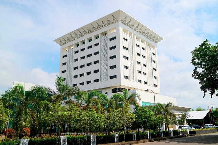 Grand Hotel Pontianak: Kenyamanan dan Kemewahan di Tengah Kota Pontianak 